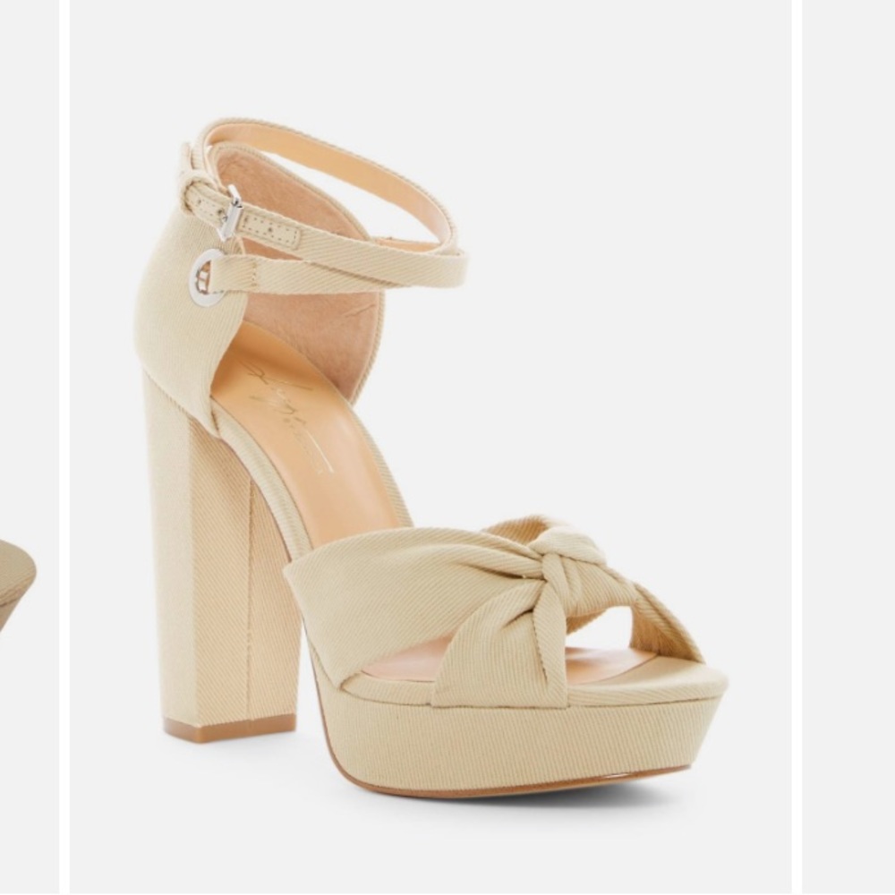 Daya by Zendaya platform heels